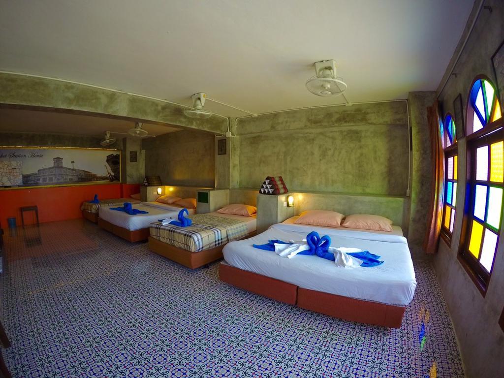 Cafe 66 Hostel Phuket Zewnętrze zdjęcie
