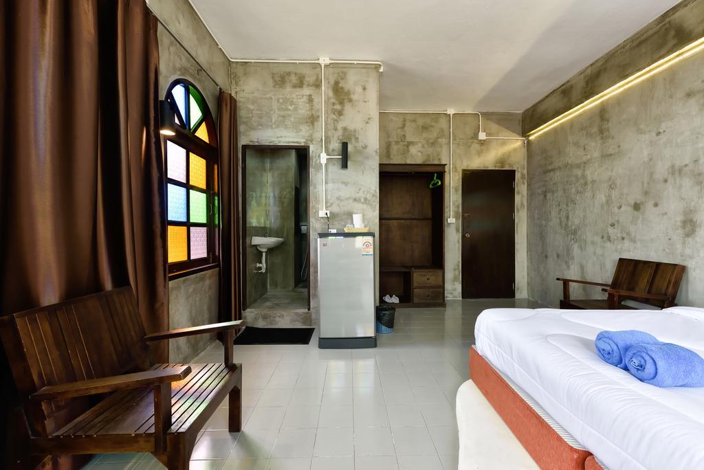Cafe 66 Hostel Phuket Zewnętrze zdjęcie