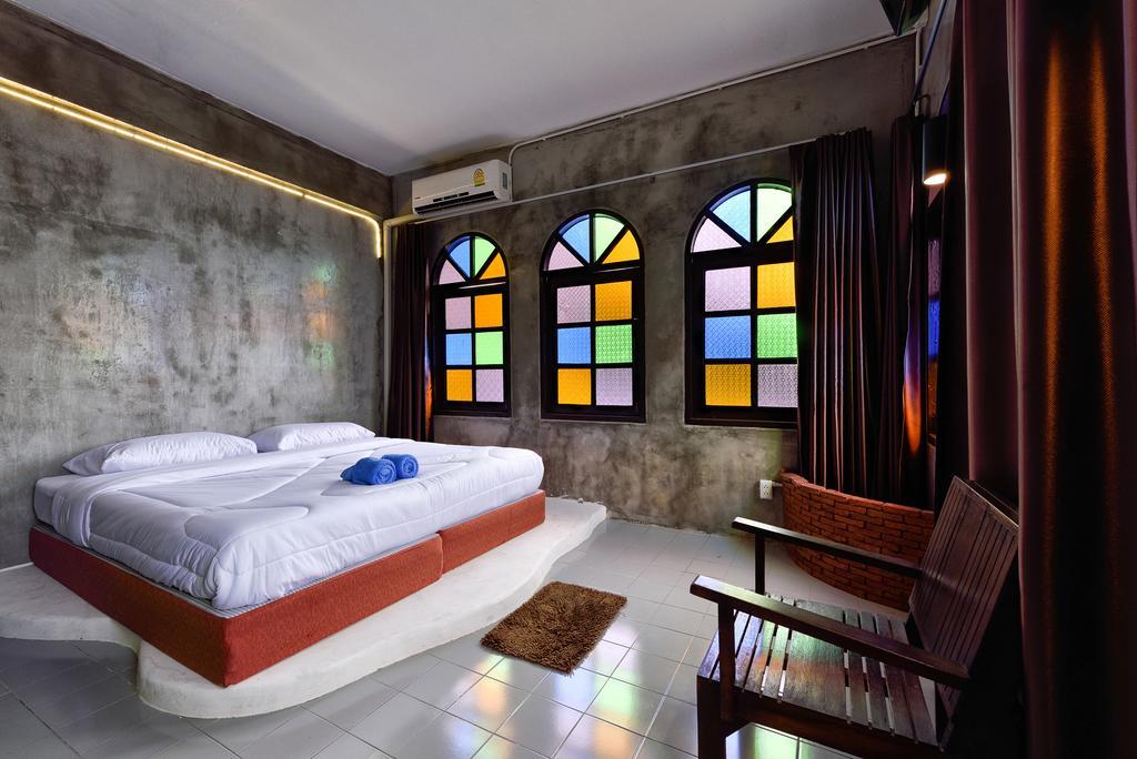 Cafe 66 Hostel Phuket Zewnętrze zdjęcie