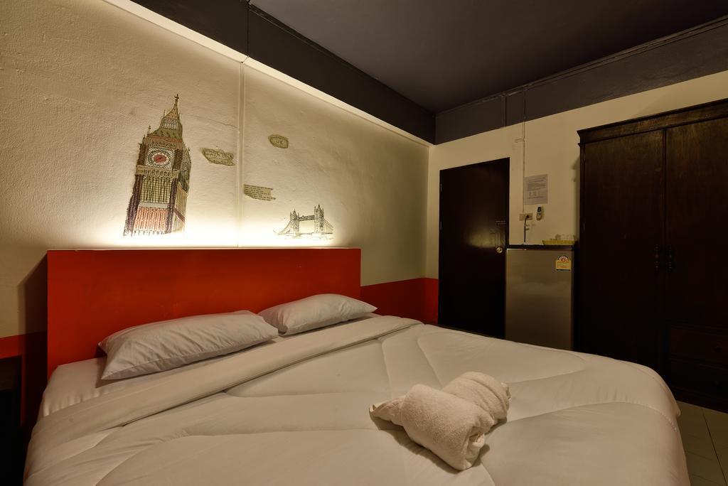 Cafe 66 Hostel Phuket Zewnętrze zdjęcie