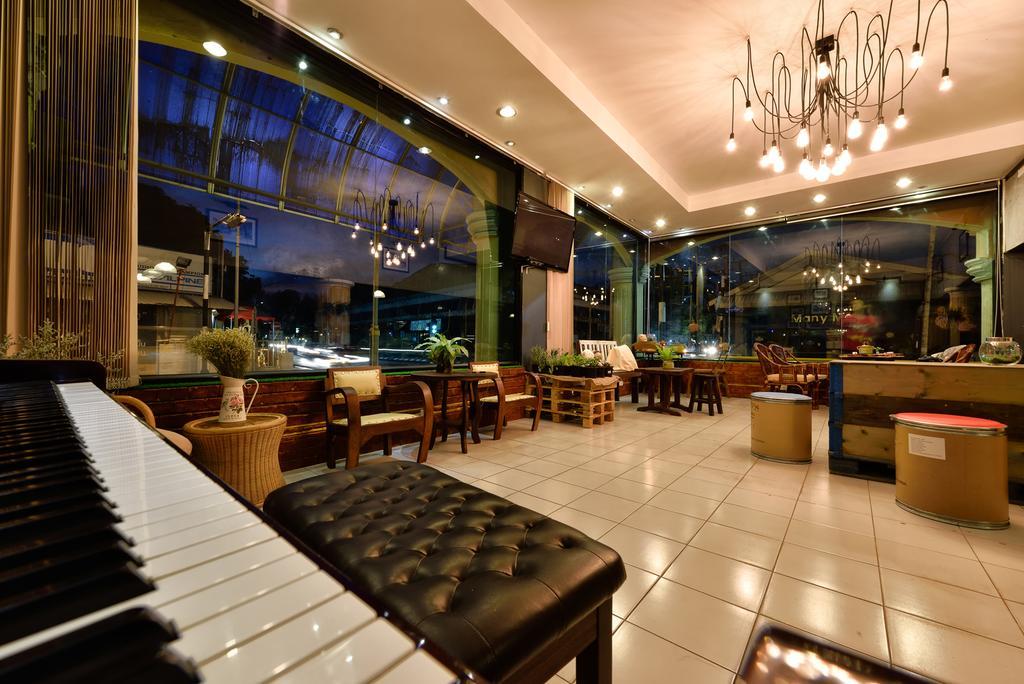 Cafe 66 Hostel Phuket Zewnętrze zdjęcie